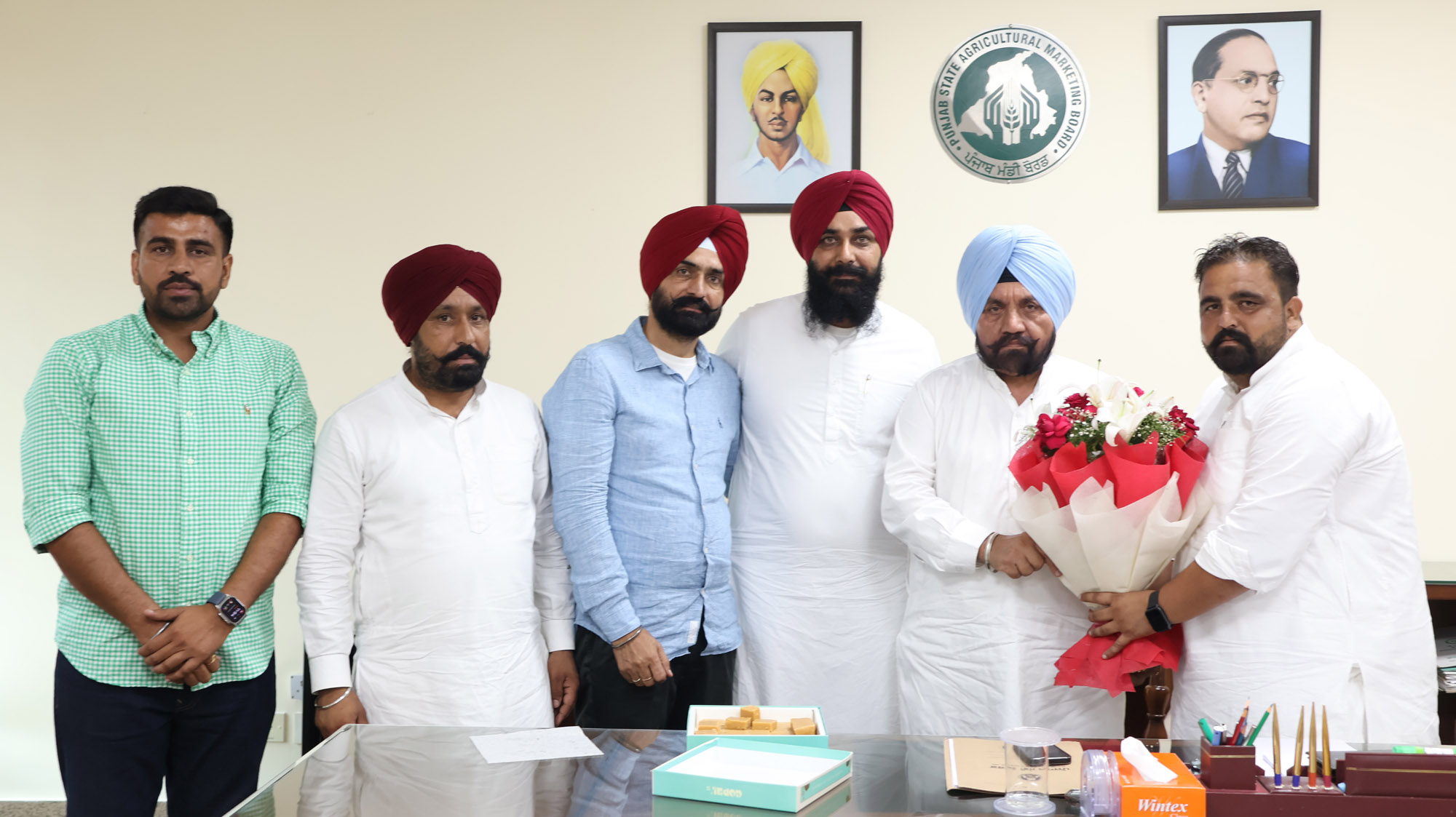 Market Committee Chairmen Meet Punjab Mandi Board Chairman.